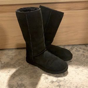 Black Ugg Australia Tall Classic Boots Size 8